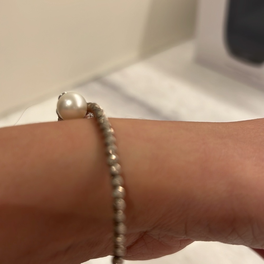 Bracelet - Picture 7 of 10